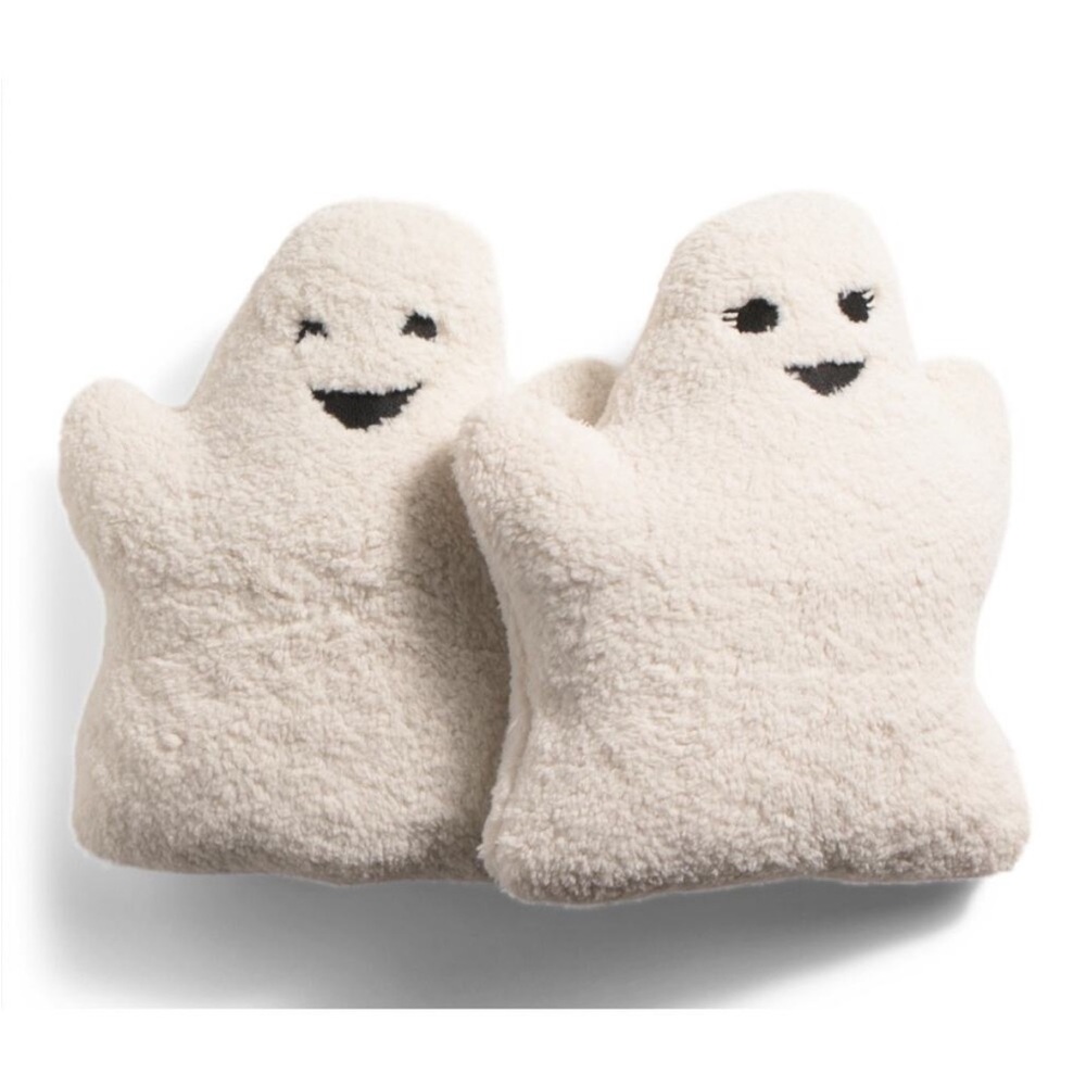 Novogratz/ White Ghost Pillows 2